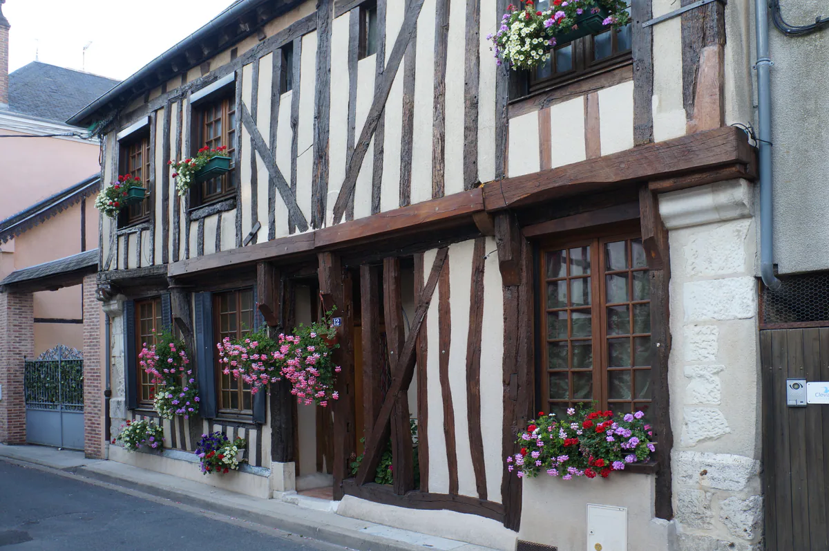 Lire les maisons d’Aubigny